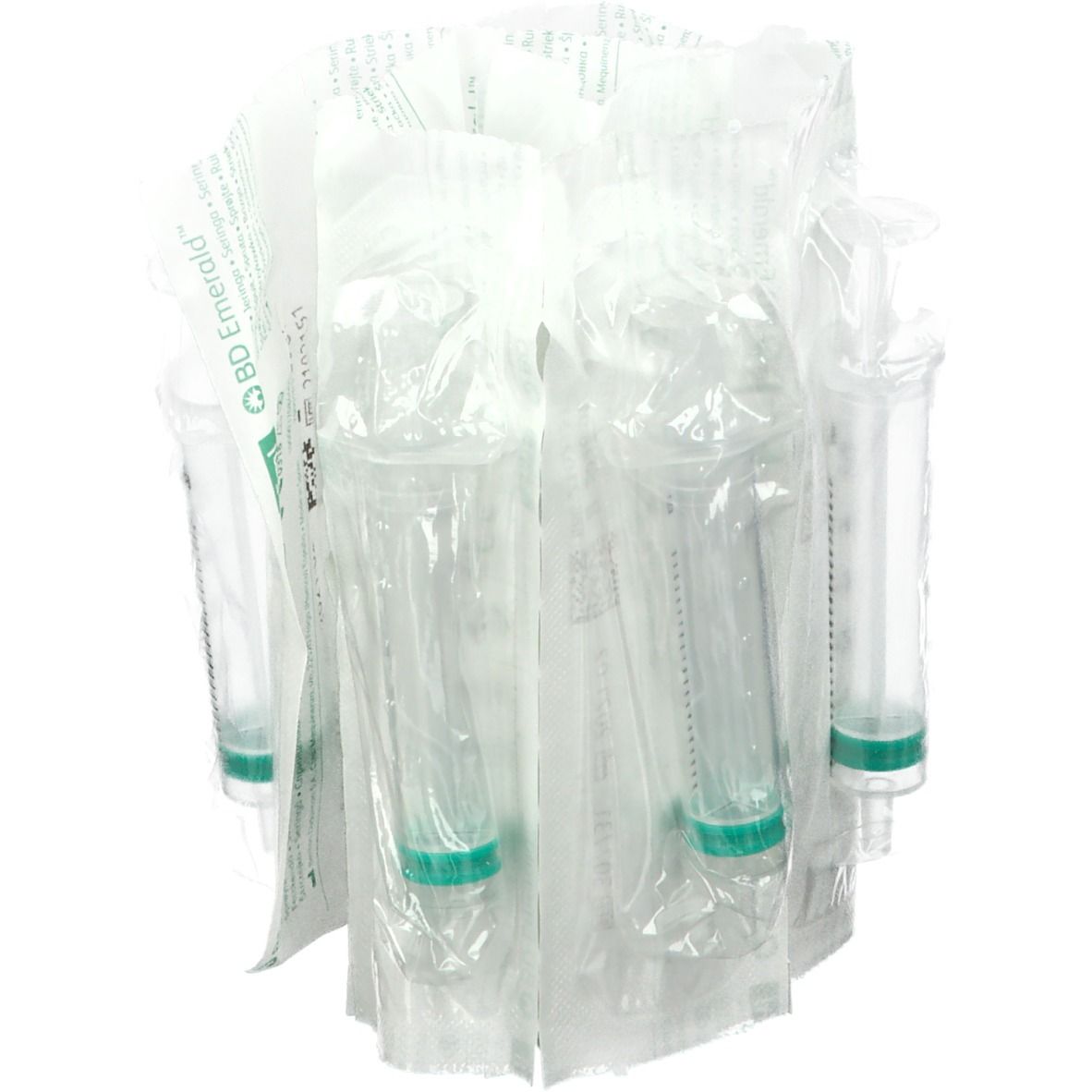 Seringues emballées avec pistons verts et cylindres transparents. BD Emerald 3 pièces, emballées.