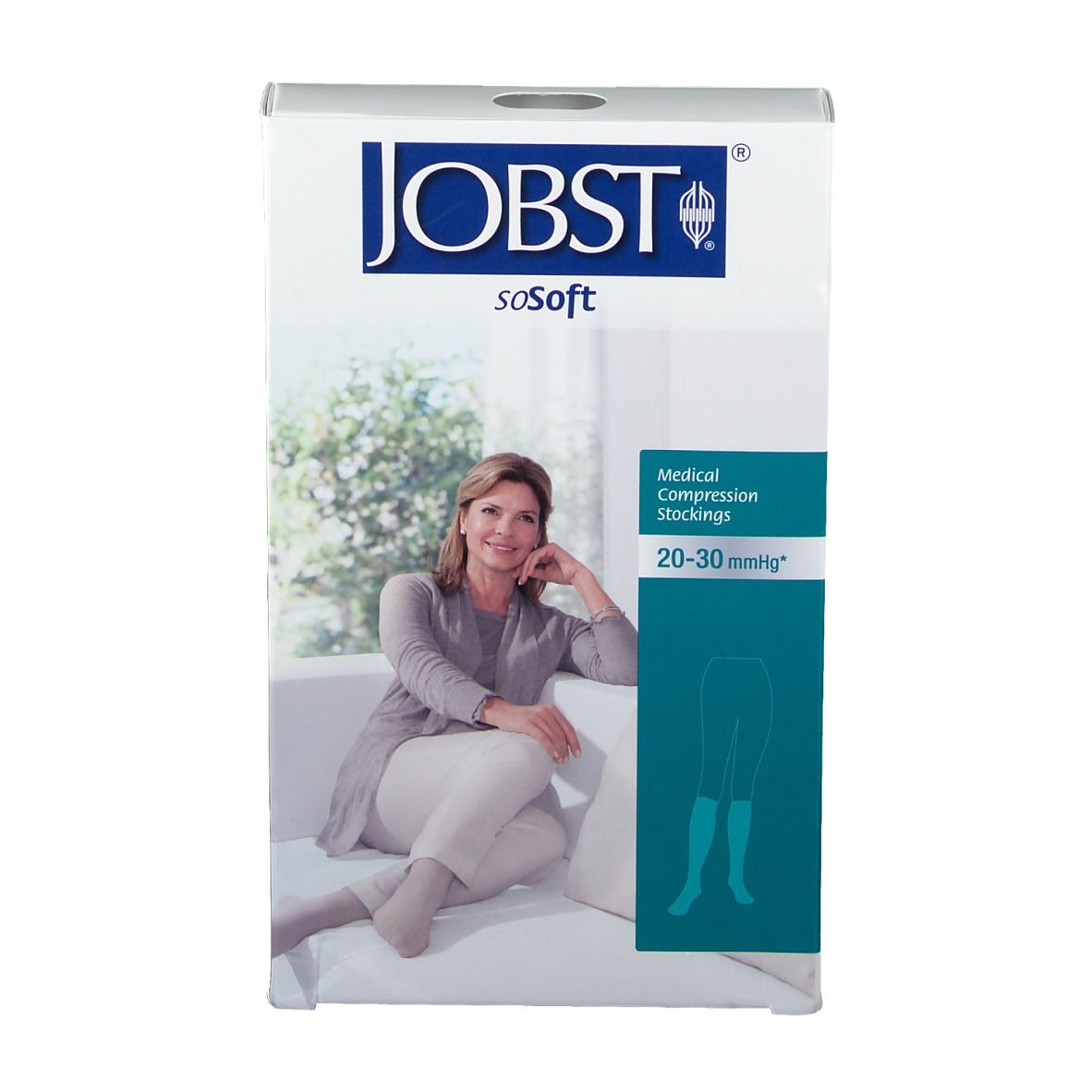 Boîte de JOBST soSoft. Texte: Medical Compression Stockings 20-30 mmHg. Femme assise sur un canapé.