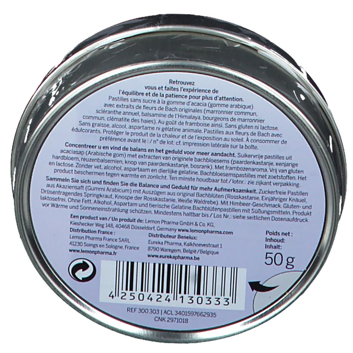 Fond de boîte avec texte. Contient des informations sur les ingrédients, le fabricant et le poids: 50g.
