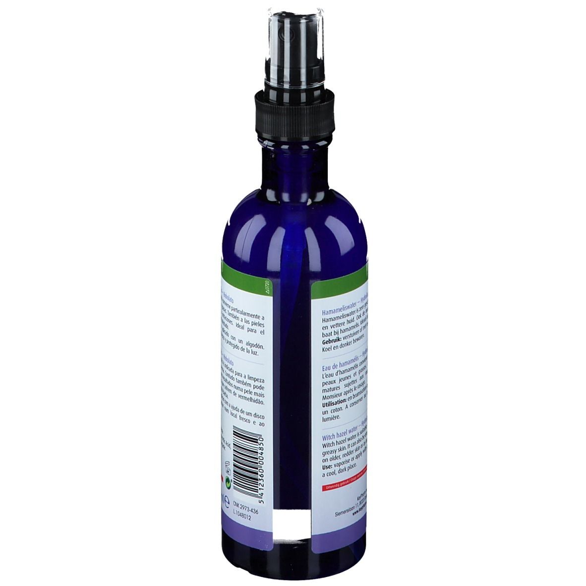 Achterkant van de blauwe fles. Meertalige tekst. Bio-certificering. Barcode.