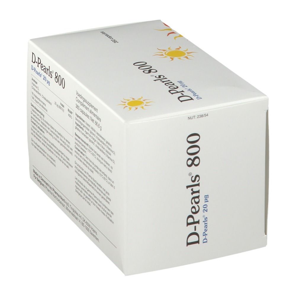 Boîte blanche D-Pearls 800. Inscription : 360 capsules. Informations produit. Logo Pharma Nord.