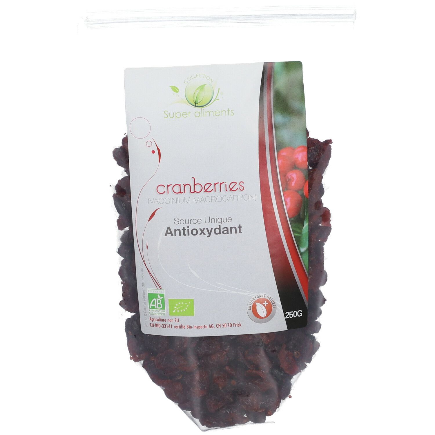Sachet transparent de cranberries séchées. Étiquette avec nom du produit, logo et certification AB-Bio. 250g.