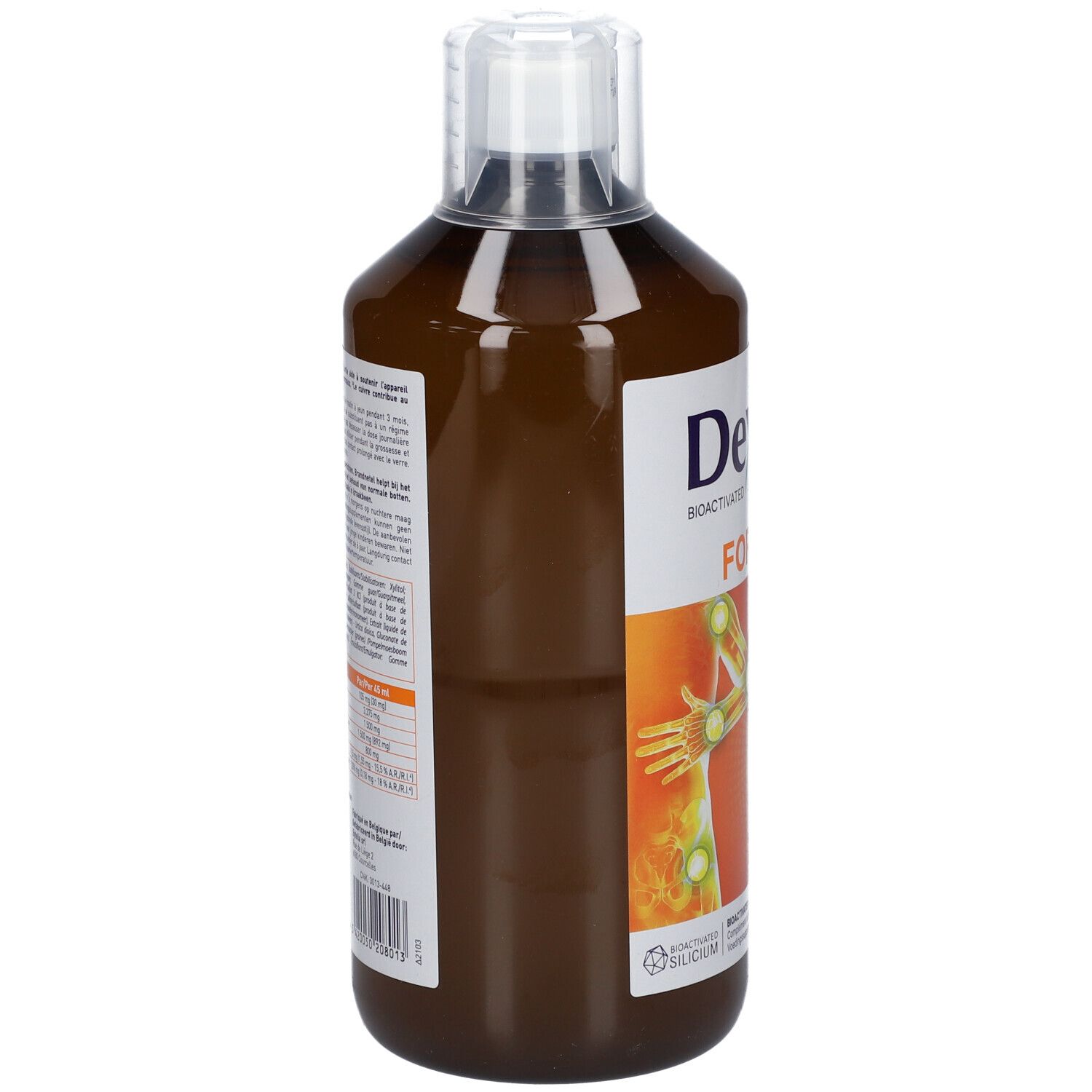 Achterkant van een bruine fles. Tekstinformatie en voedingstabel. Groene recyclagesymbolen.