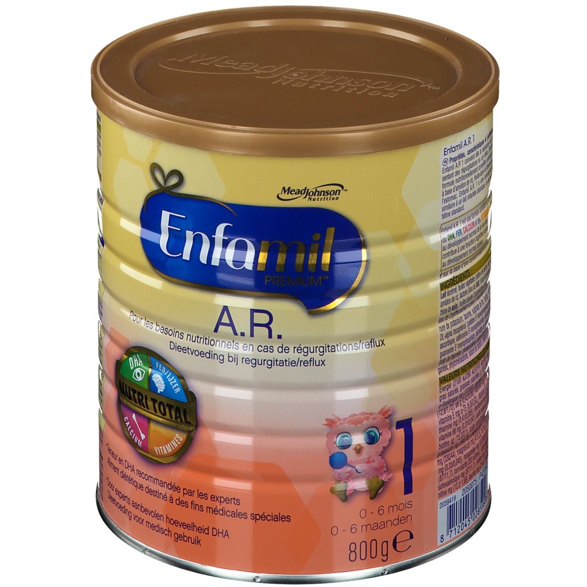 Boîte Enfamil A.R. 1. Boîte jaune-brun avec nom du produit et illustration. Contient 800g. Convient aux 0-6 mois.