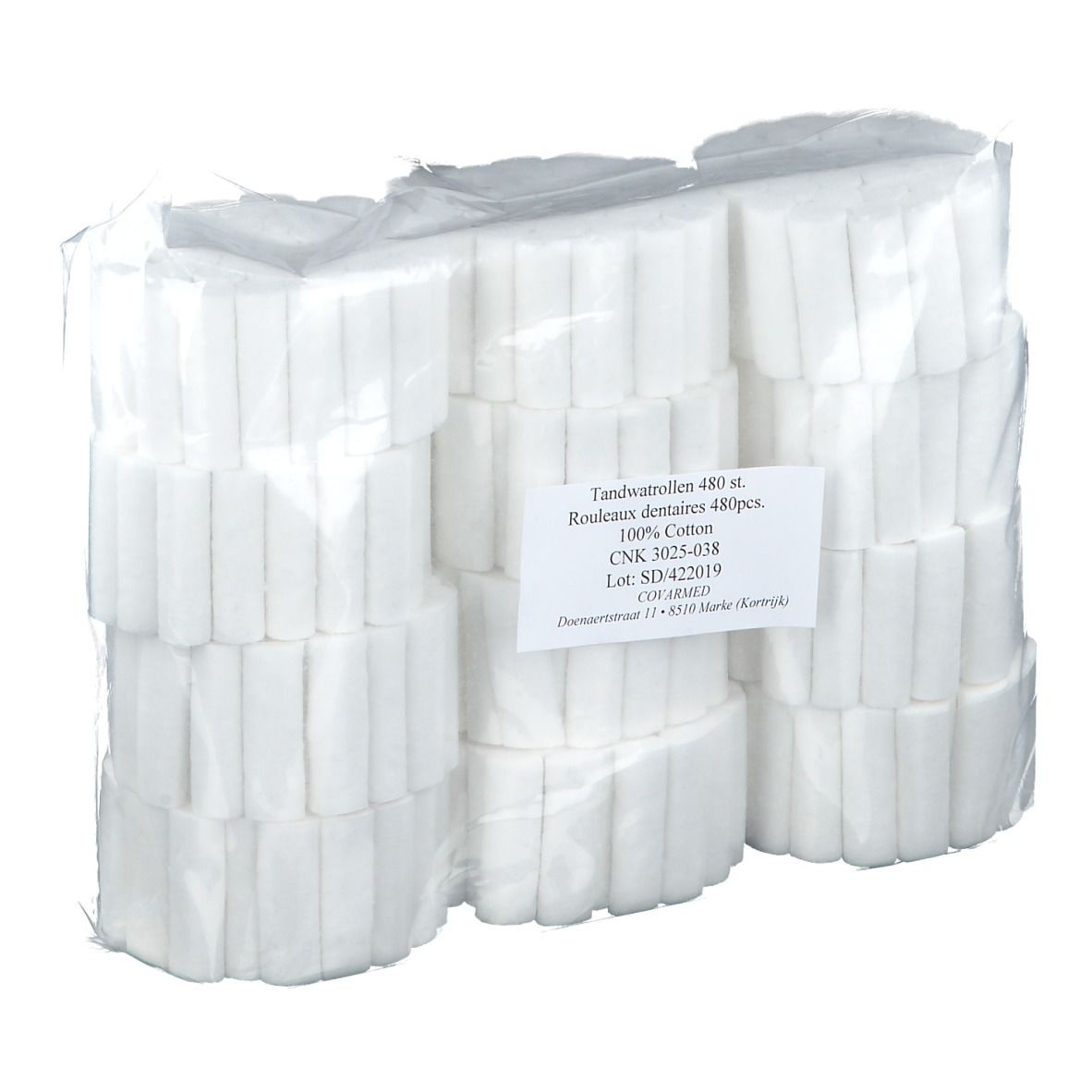 Rouleaux de coton dentaire, emballés. Étiquette avec informations : 480 pièces, 100% coton.