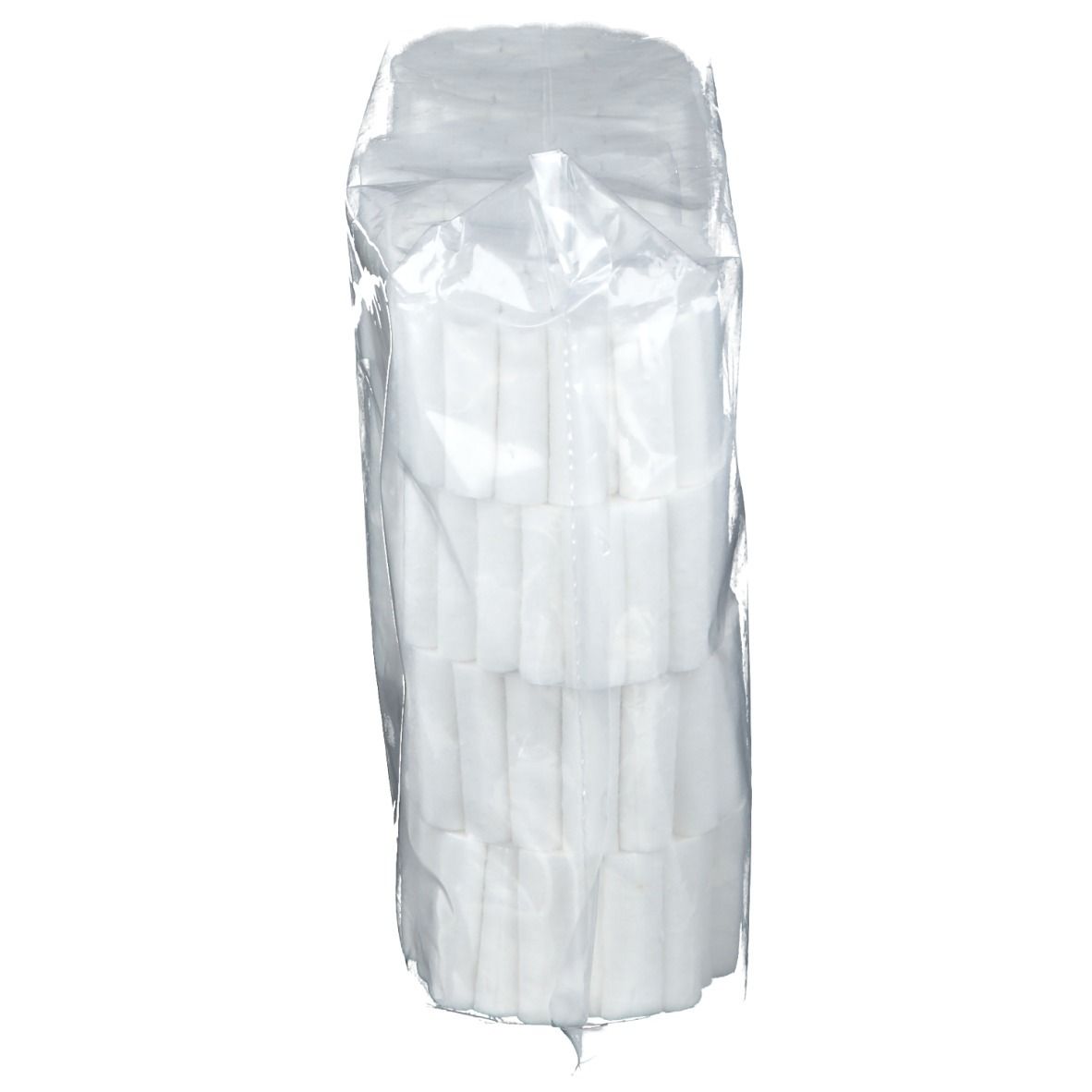 Rouleaux de coton dentaire dans un emballage plastique. Plusieurs piles de rouleaux blancs, emballage transparent.
