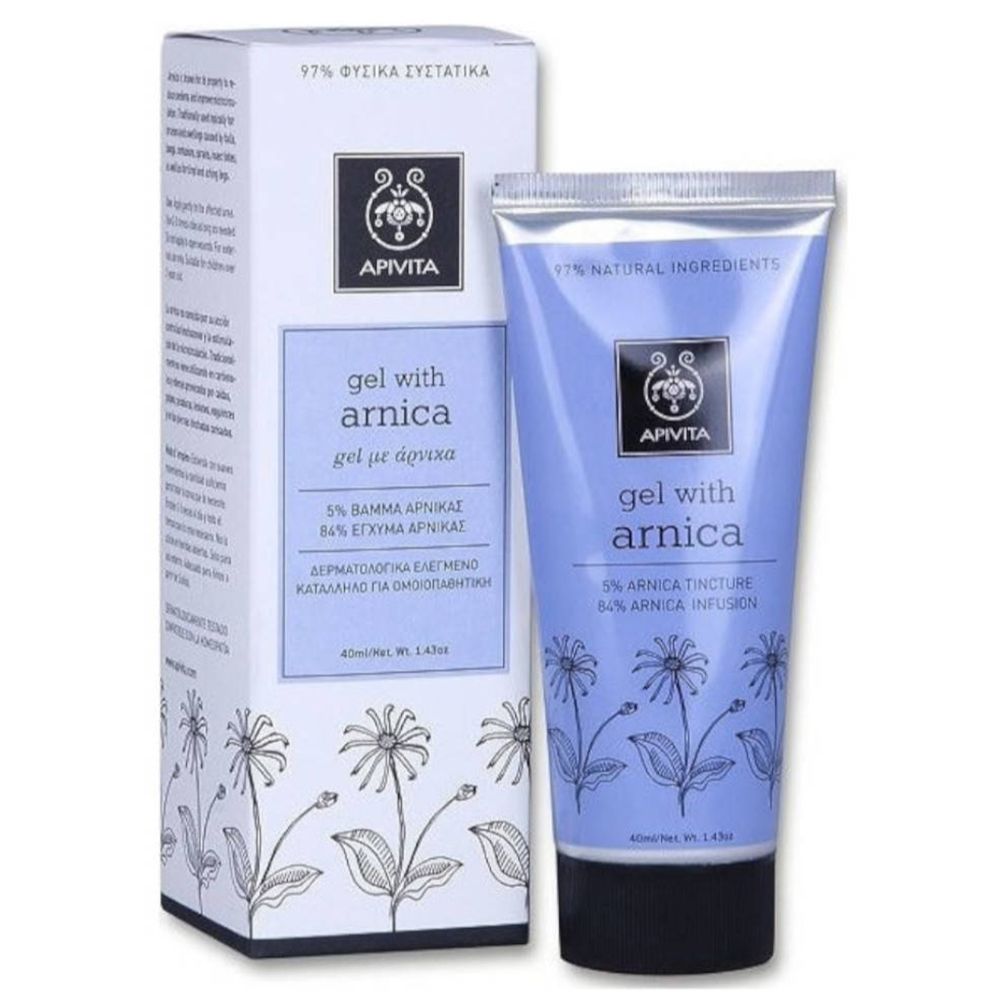 Blau-weiße Tube und Schachtel. Aufschrift: Apivita, Gel with arnica. 97% natürliche Inhaltsstoffe. 5% Arnika-Tinktur, 84% Arnika-Infusion.