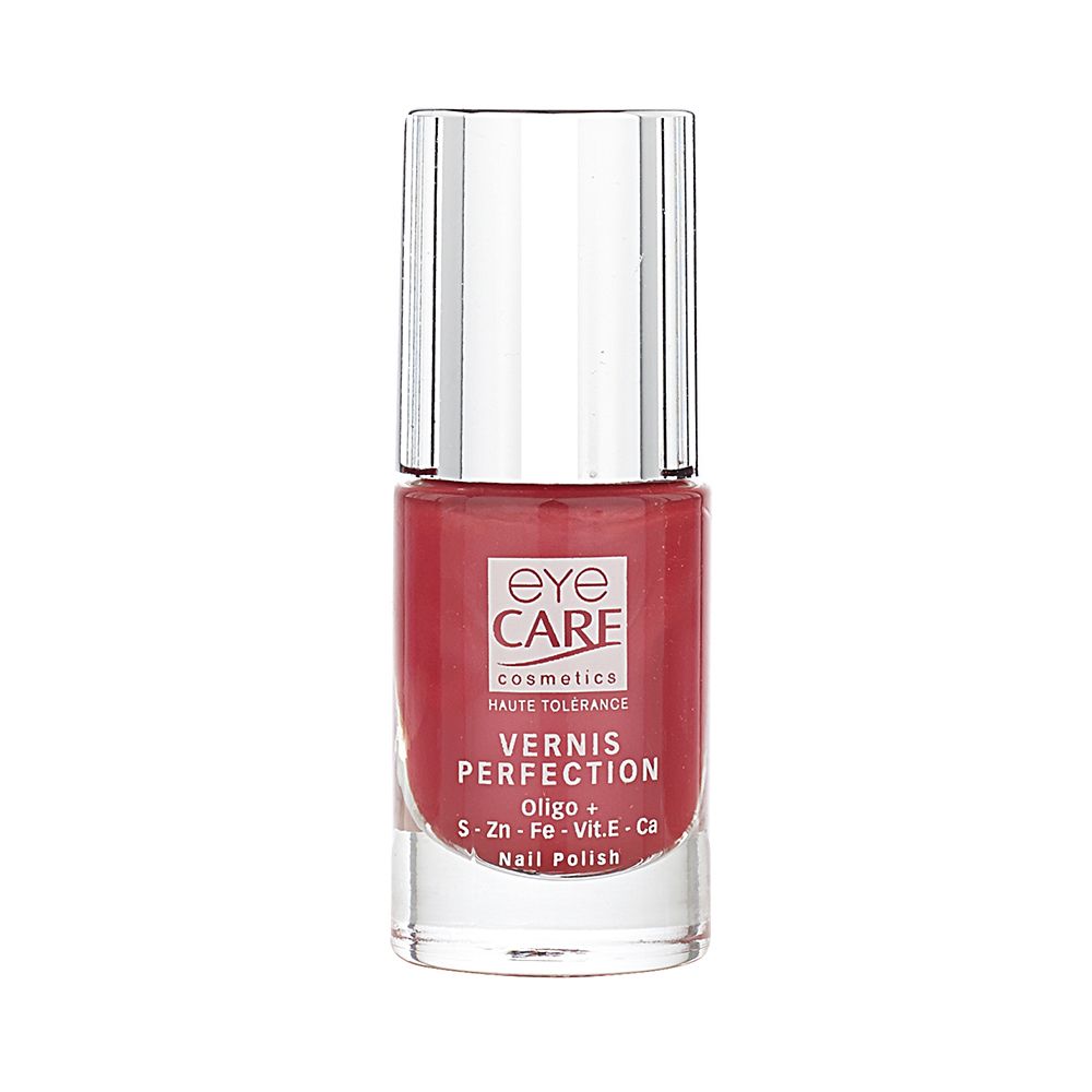 Flacon de vernis à ongles avec bouchon argenté. Inscription: Eye Care cosmetics, Vernis Perfection, couleur Poppy. Flacon en verre transparent.