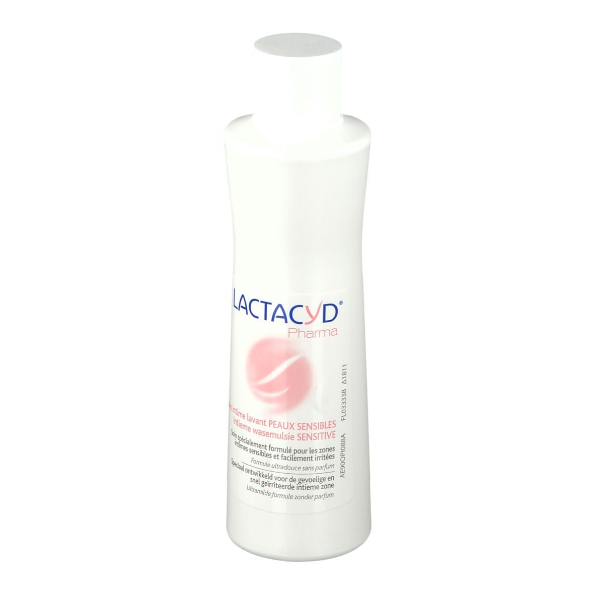 Flacon blanc avec bouchon blanc. Inscription Lactacyd Pharma. Logo rose. Texte: Peaux sensibles.