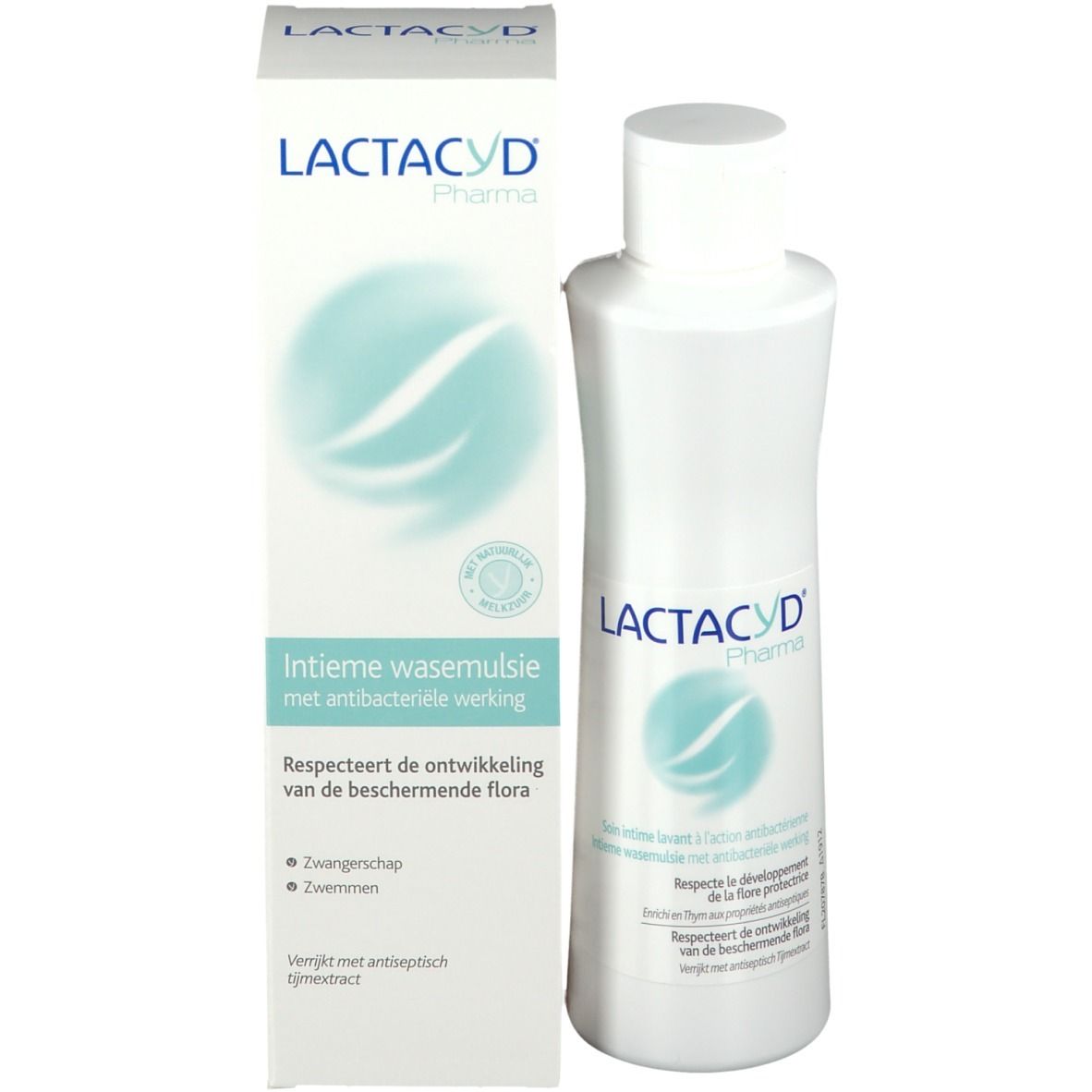 Produkt und Verpackung. Weißes Fläschchen und Karton. Aufschrift: LACTACYD Pharma. Türkisfarbenes Logo. Text in Niederländisch.