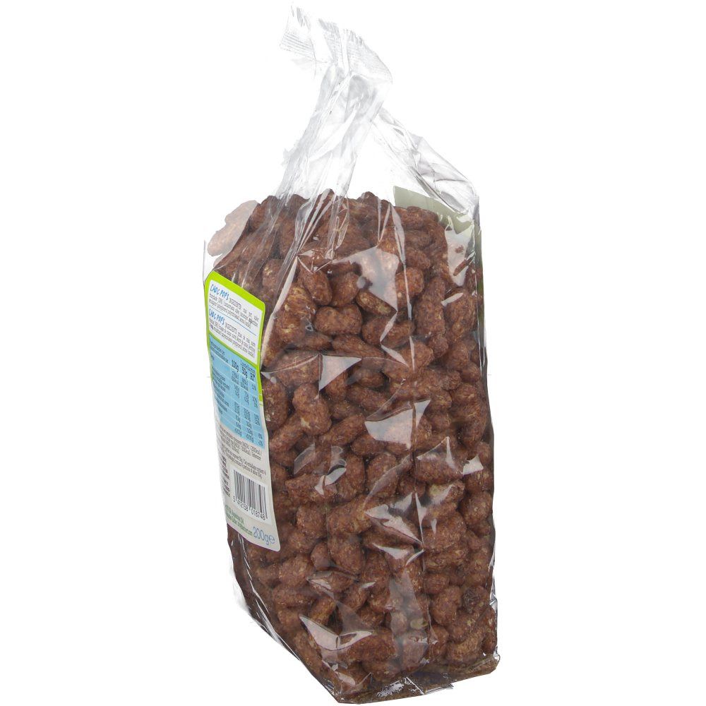 Zijaanzicht van de transparante zak met glutenvrije Choc Pops. Het product is zichtbaar. Groen-wit etiket met productnaam.