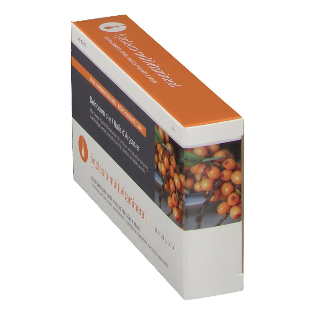 Boîte en carton en biais avec nom du produit et image. Texte en allemand, français et néerlandais.
