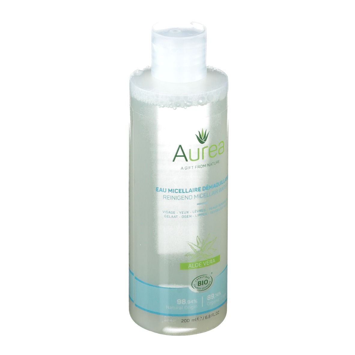 Flacon transparent avec bouchon blanc. Inscription Aurea, Eau micellaire, Aloe Vera. Label Bio.