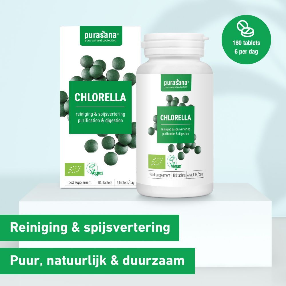 Productverpakking met fles en doos. Opschrift: Chlorella, reiniging & spijsvertering, vegan. Bio-certificering. 180 tabletten.
