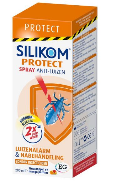 Verpakking met logo en productnaam. Oranje design met illustratie van een luis. Tekst: Anti-luizenspray.
