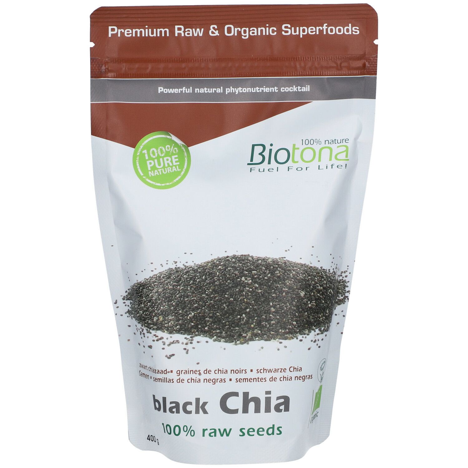 Beutel mit schwarzen Chia-Samen. Aufschrift: Biotona, Black Chia, 100% Rohsamen. Siegel: 100% Pure Natural, Organic.