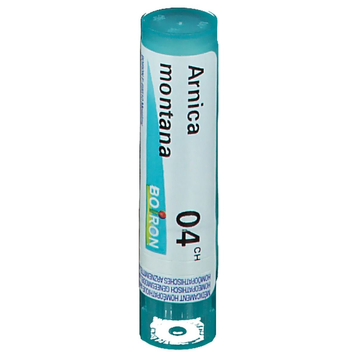 Cilindervormige tube met blauwe dop. Opschrift: Arnica montana 04 CH. Merk: Boiron.