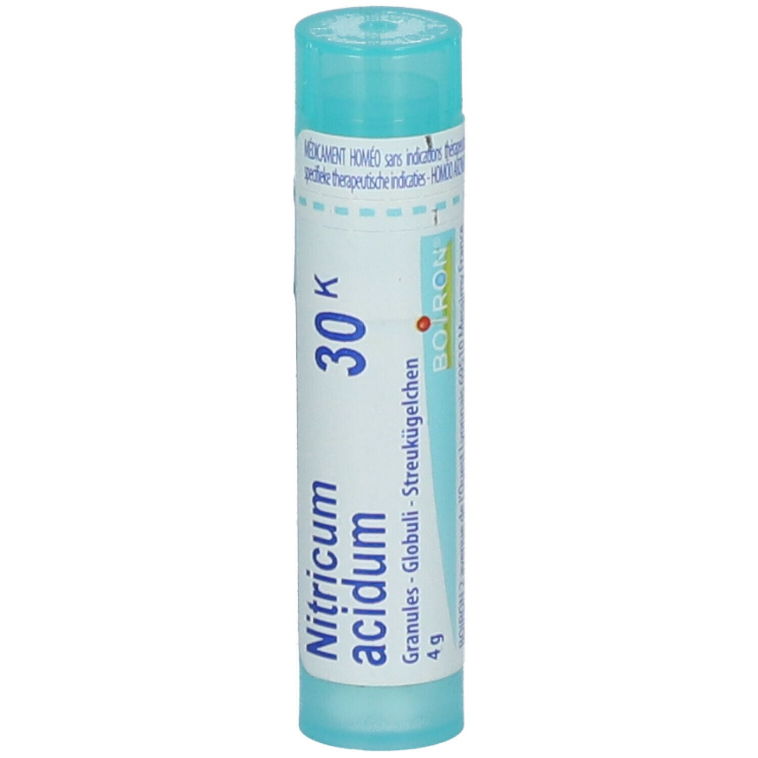 Tube cylindrique turquoise avec étiquette blanche. Contient 'Nitricum acidum 30K'. Texte: 'Granules - Globuli - Streukügelchen' et 'Boiron'.