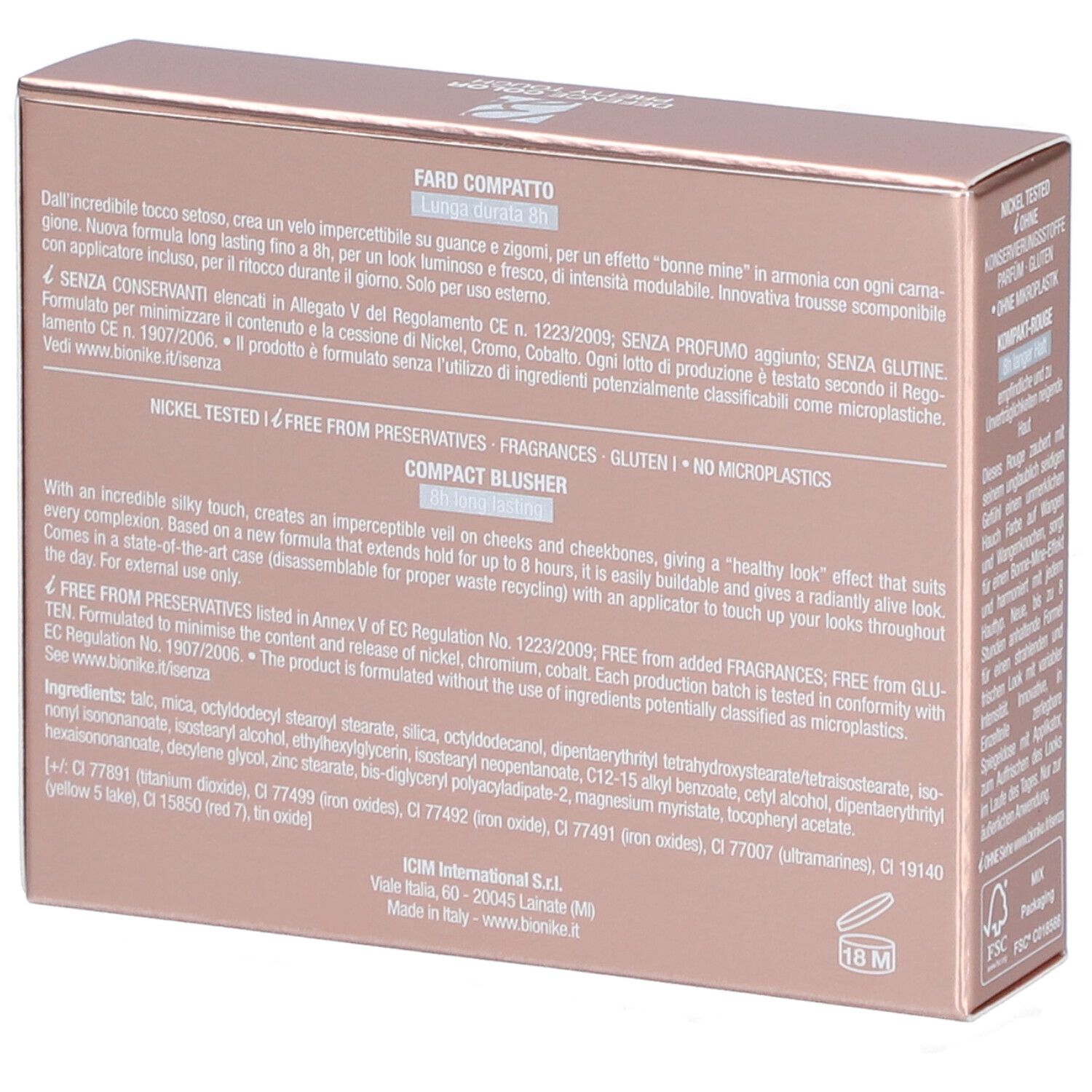 Rückseite der Kompakt-Rouge-Verpackung. Text mit Inhaltsstoffen und Herstellerinformationen. FSC-Zertifizierung.