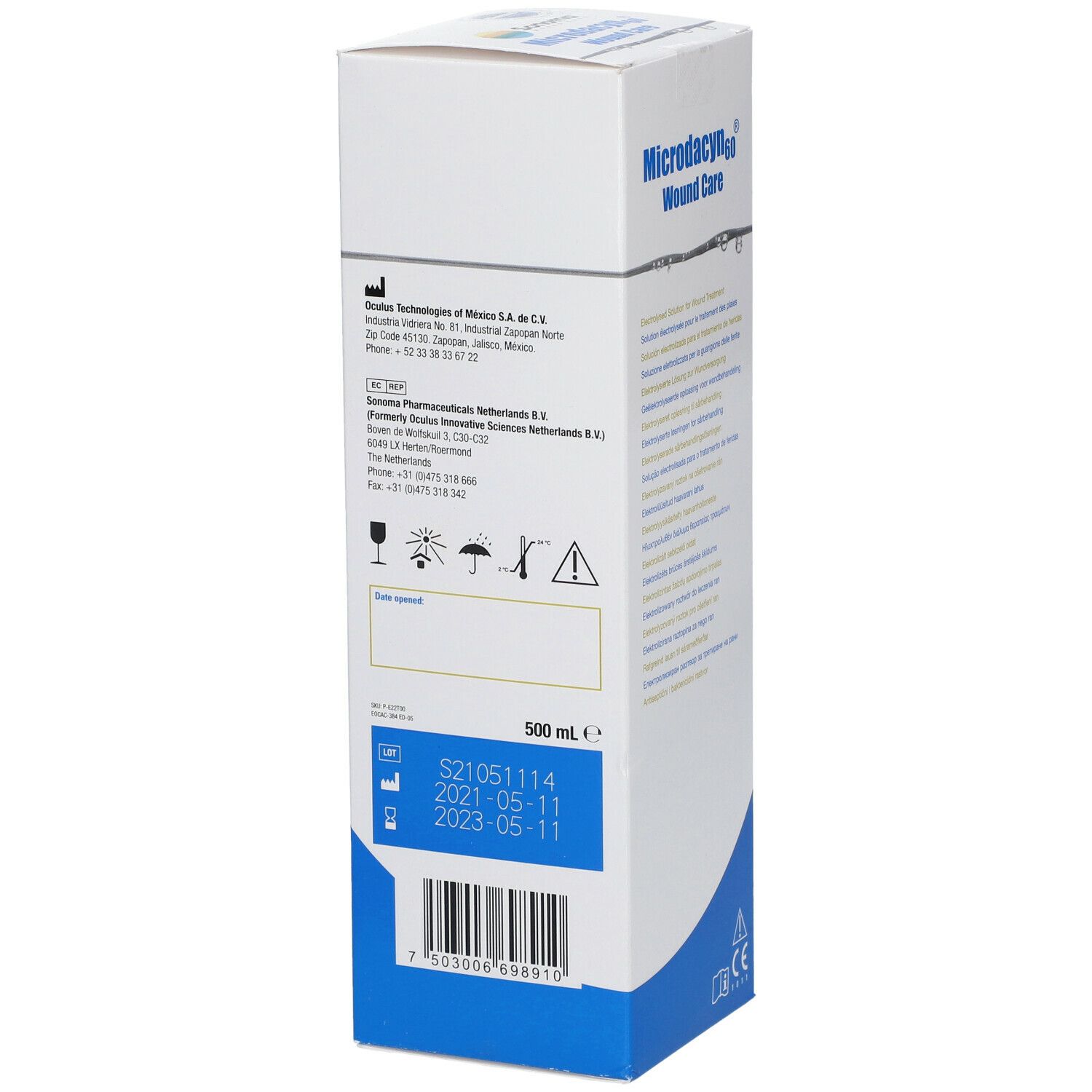 Weiße Verpackung mit Produktnamen Microdacyn60 Wundpflege. 500 ml. Verfallsdatum. Barcode.