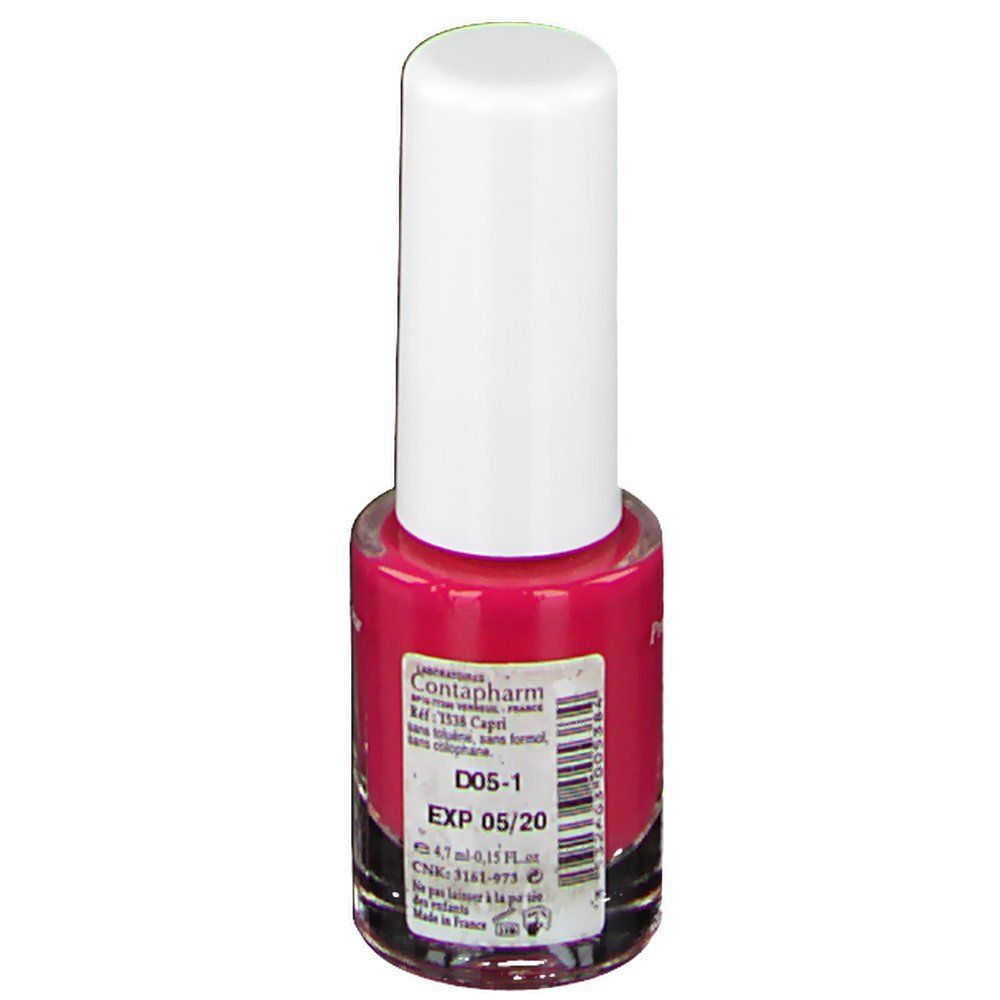 Nagellackflasche mit weißem Deckel. Roter Nagellack. Aufkleber mit Produktinformationen.