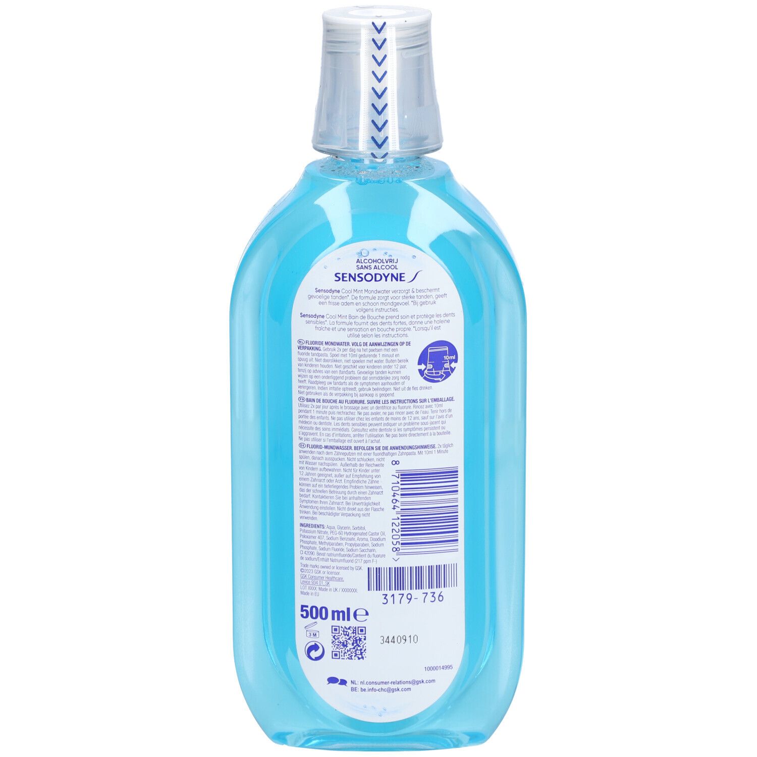 Dos du bain de bouche Sensodyne. Liquide bleu dans une bouteille transparente. Texte et code-barres.
