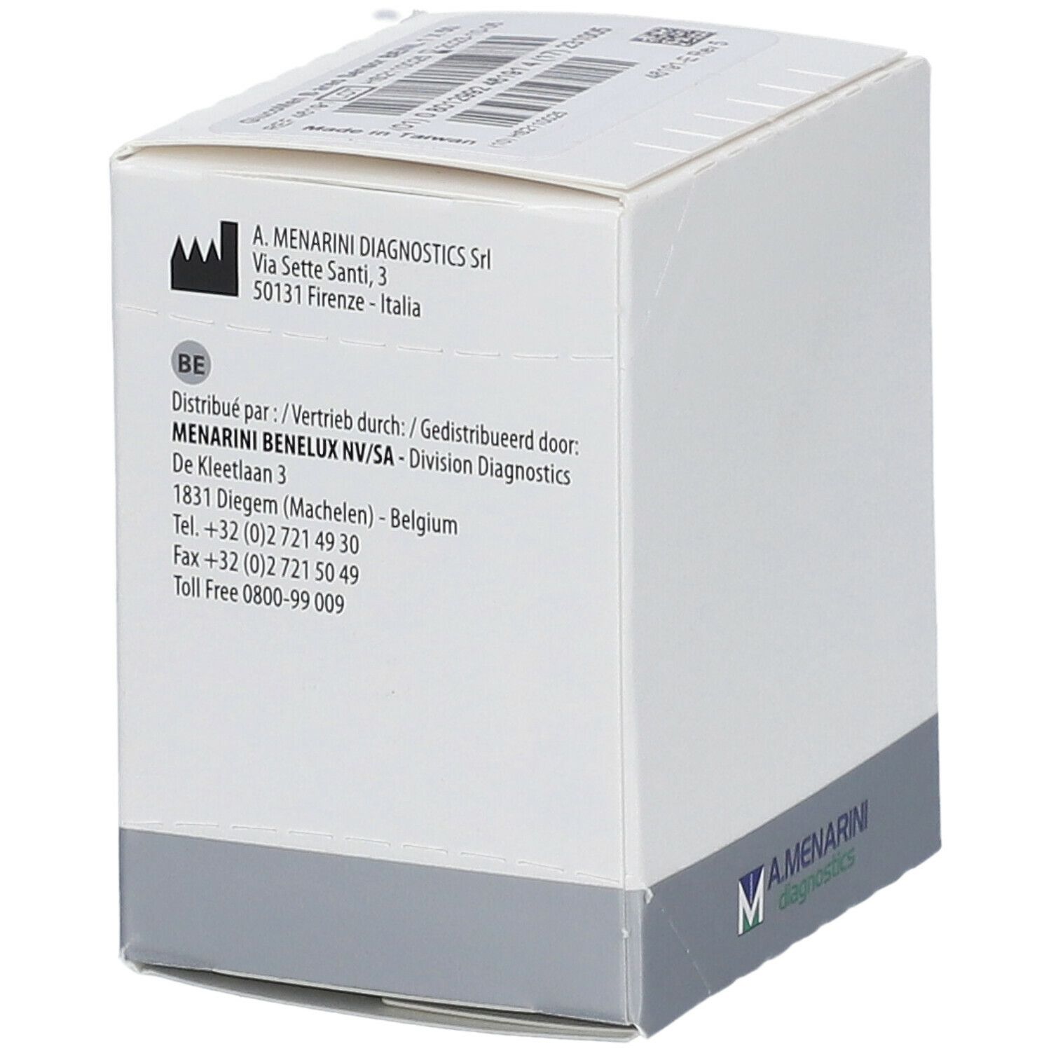 Witte doos met adresgegevens. Logo A. Menarini Diagnostics onderaan. Grijze streep onderaan.
