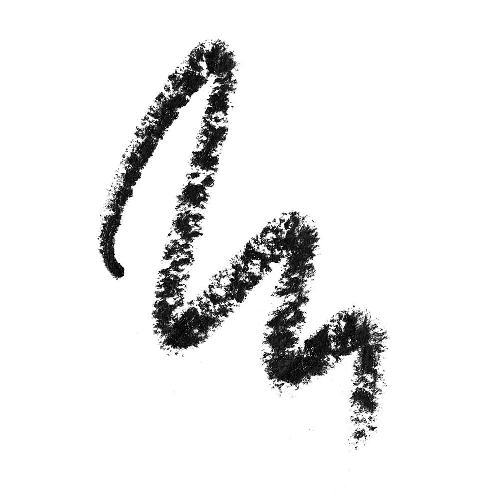 Trait d'eyeliner noir sur fond blanc.
