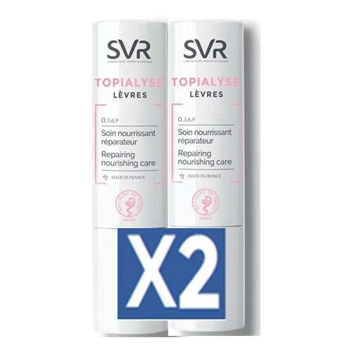 Twee witte lippenstiften met roze en blauwe tekst. Opschrift: SVR Topialyse Lèvres, X2.
