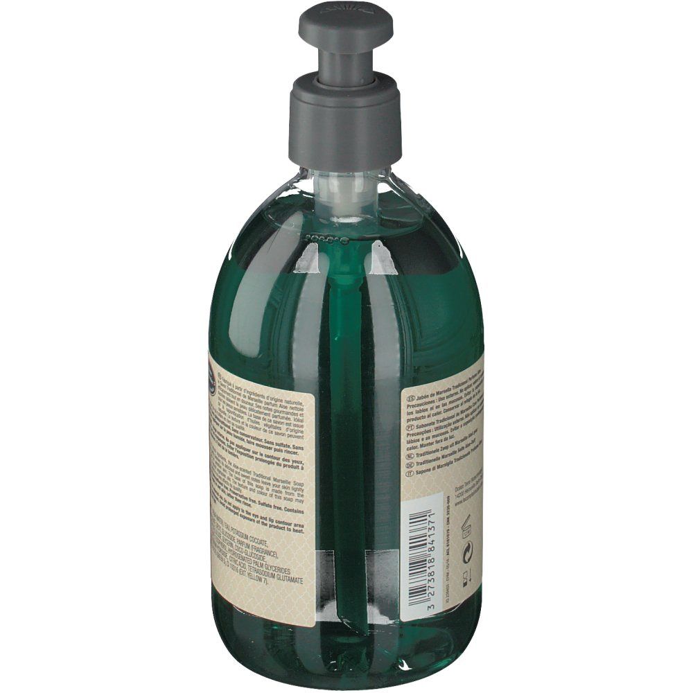 Groene vloeibare zeep in fles met pomp. Achterkant met tekst en etiket. Merk: Le Comptoir du Bain.