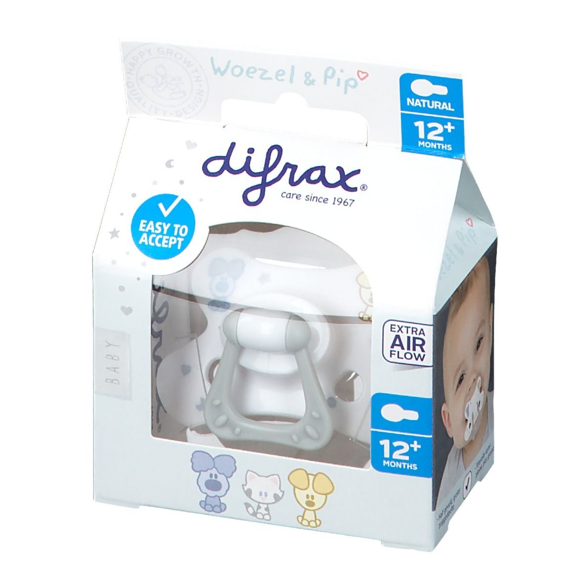 Verpakking met Difrax Natural speen 12 maanden+. Baby met speen in mond. Transparant venster.