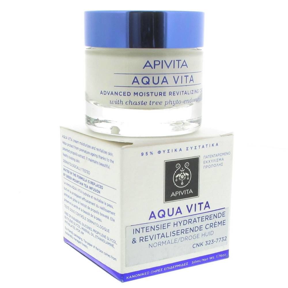Pot de crème en verre avec couvercle bleu sur boîte. Inscription: APIVITA AQUA VITA. Texte en plusieurs langues.