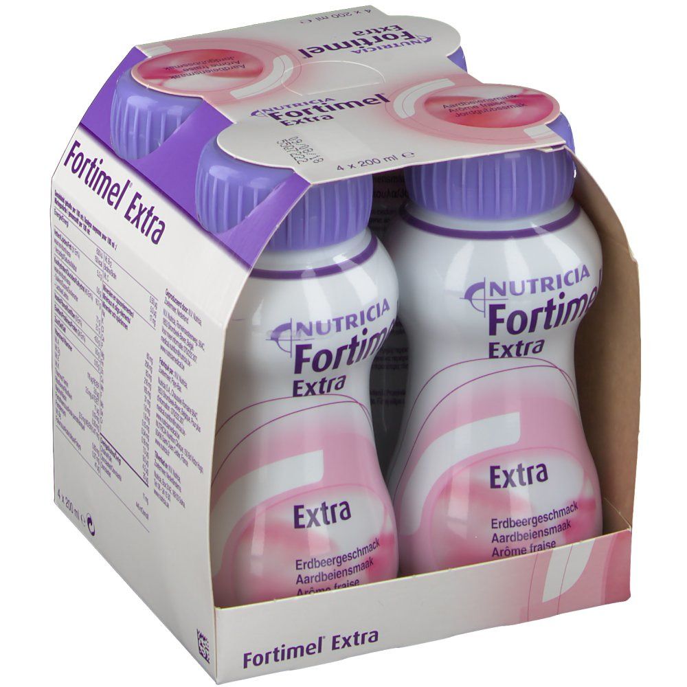 Emballage de quatre bouteilles Fortimel Extra. Bouteilles blanc-rose avec bouchons violets. Inscription : Nutricia, Fortimel Extra, goût fraise.