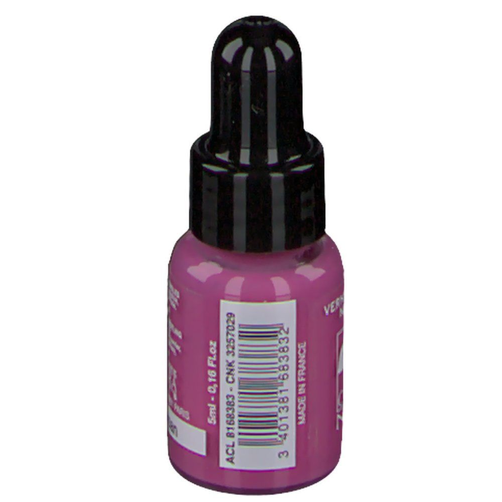 Flacon de vernis à ongles Persisch Pink. Bouchon noir. Inscription: 5ml, 0,16 Fl.oz. Code-barres. Fabriqué en France.