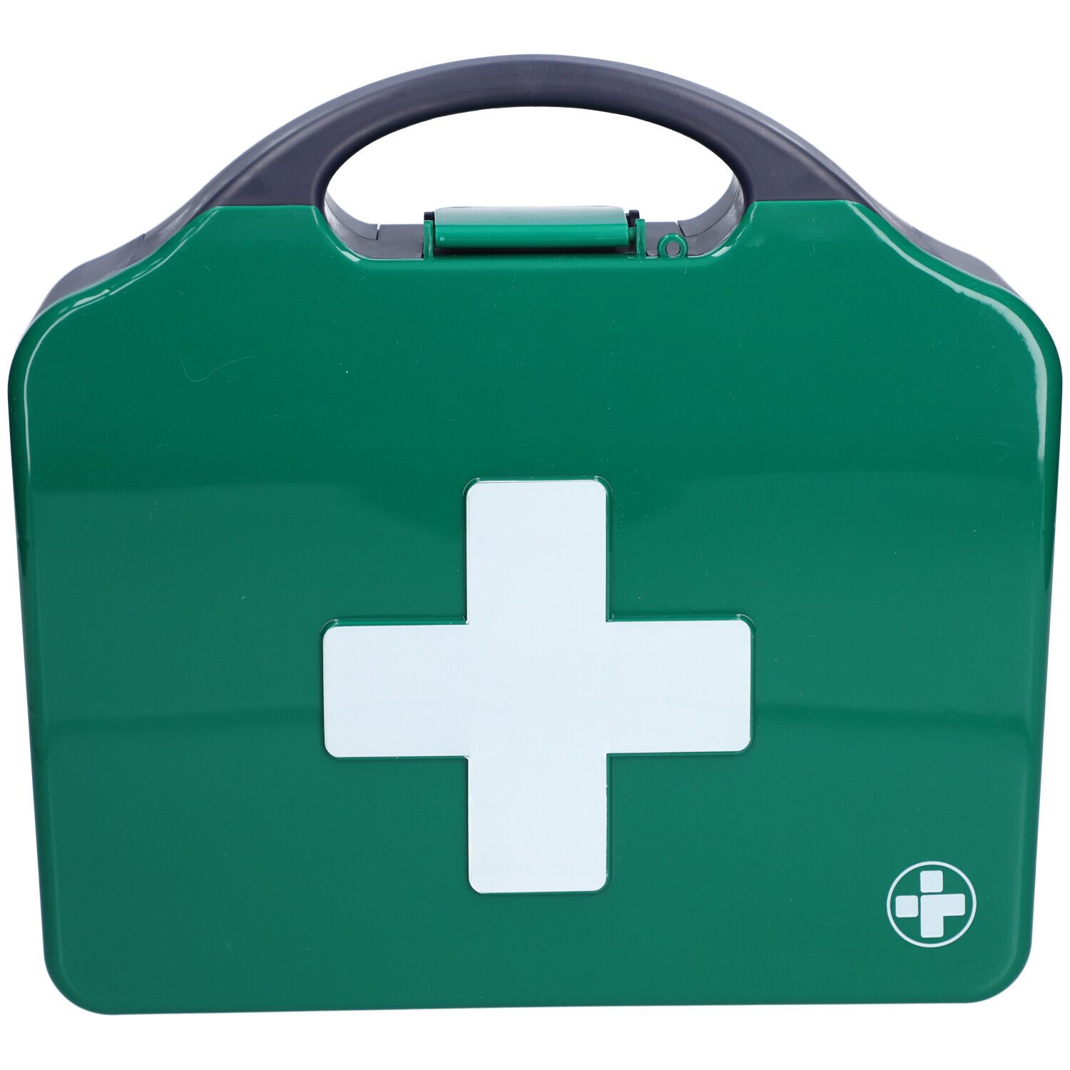 Trousse de premiers secours verte avec croix blanche. Poignée et fermoir noirs. Petit logo en bas à droite.