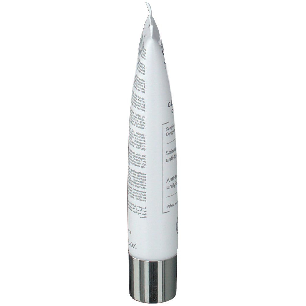 Tube blanc, vue latérale. Texte: SVR, CLAIRIAL CREME 10, soin anti-taches. Avec label de qualité français.