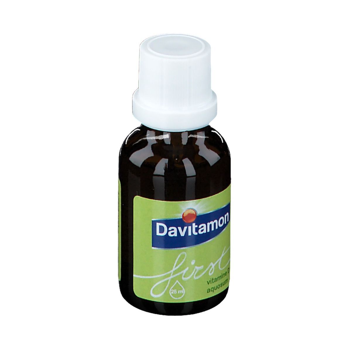 Bruine glazen fles met witte dop. Etiket met Davitamon, first, vitamine D aquosum. 25 ml.