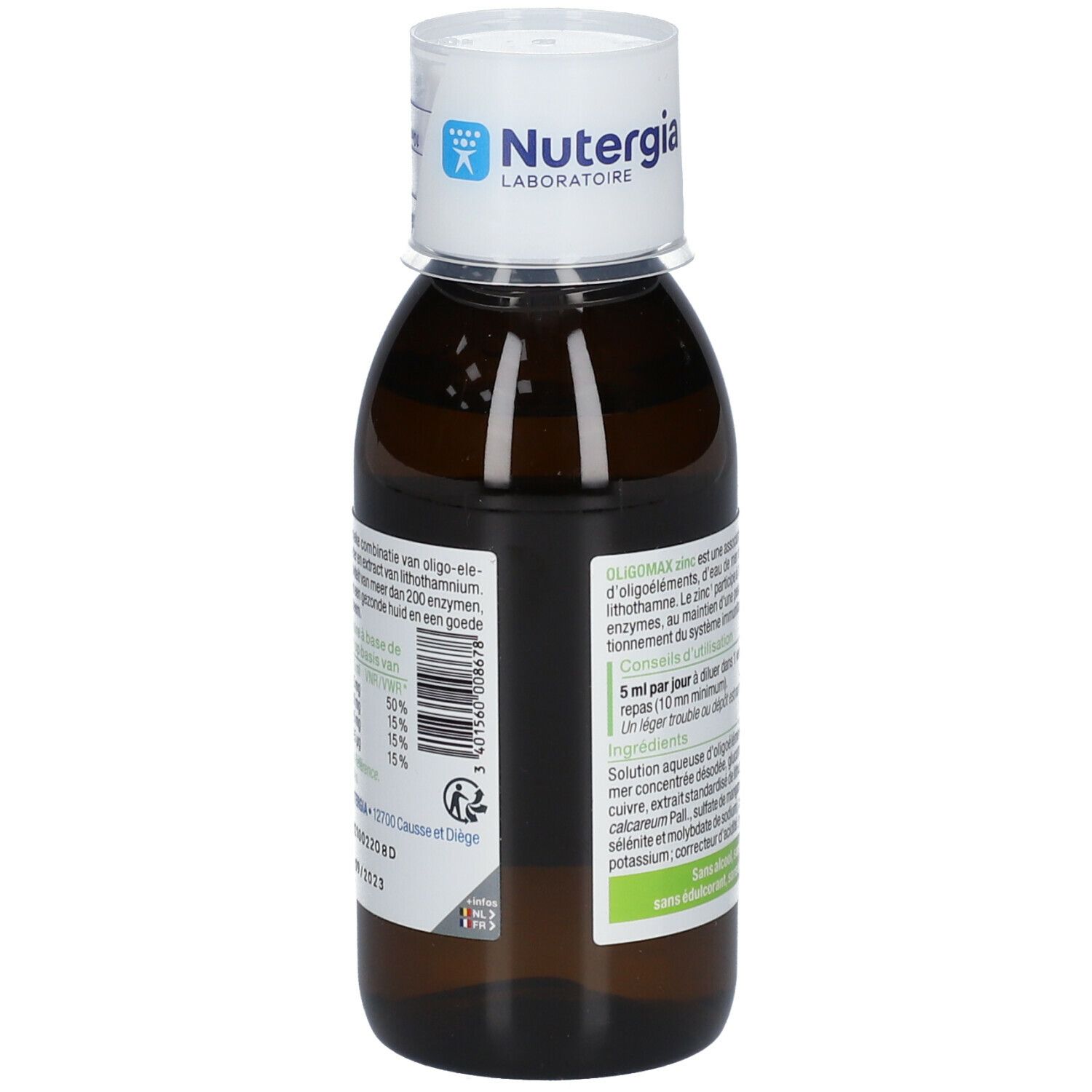Flacon en verre brun avec bouchon blanc. Étiquette avec Oligomax zinc. Marque: Nutergia. 150 ml.