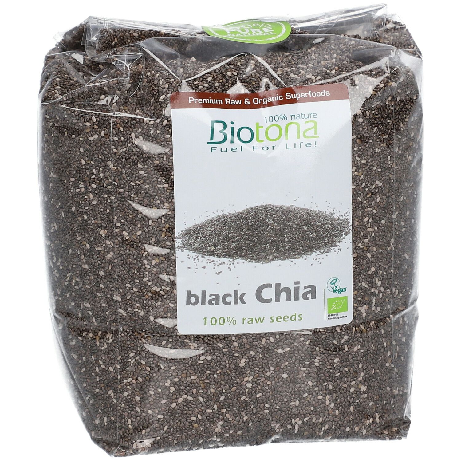 Verpackung mit schwarzen Chia-Samen. Aufdruck: Biotona, black Chia, 100% raw seeds. Siegel: Vegan.