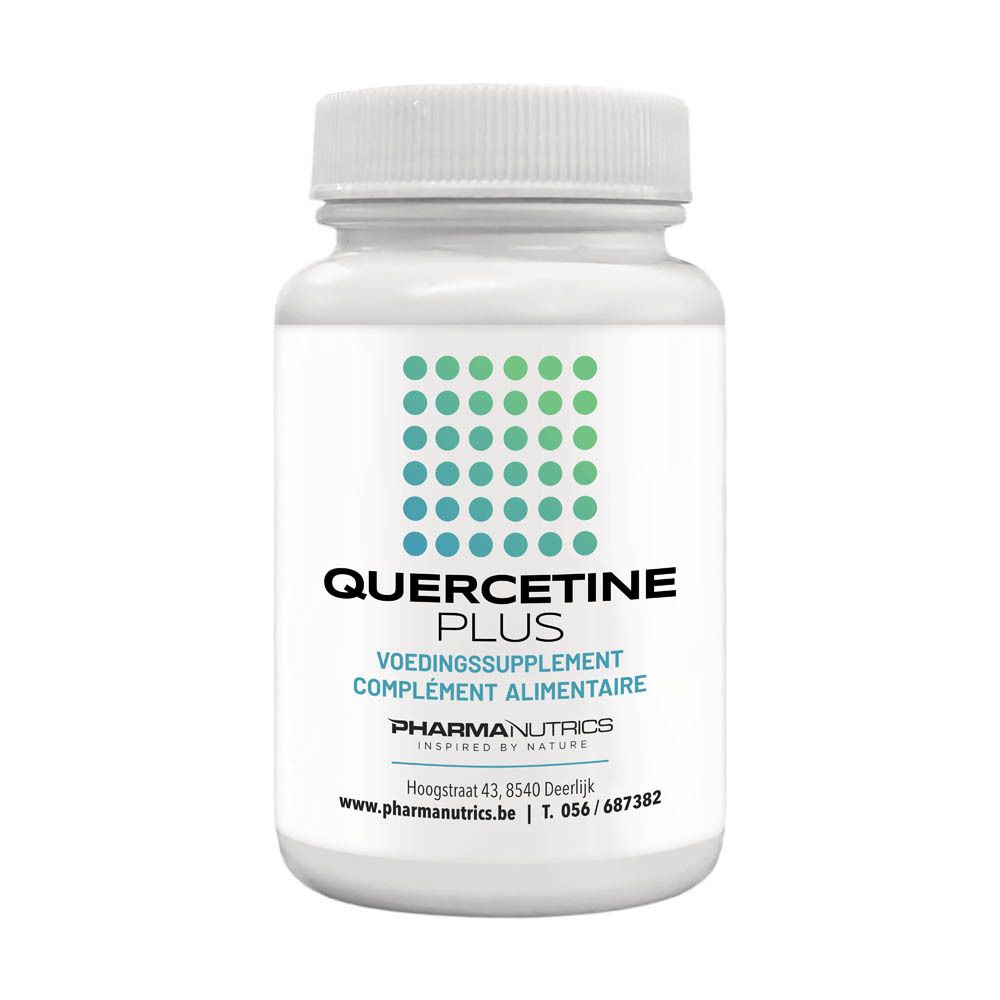 Witte fles met groen en blauw etiket. Opschrift: Quercetine Plus. Voedingssupplement. Deksel boven.