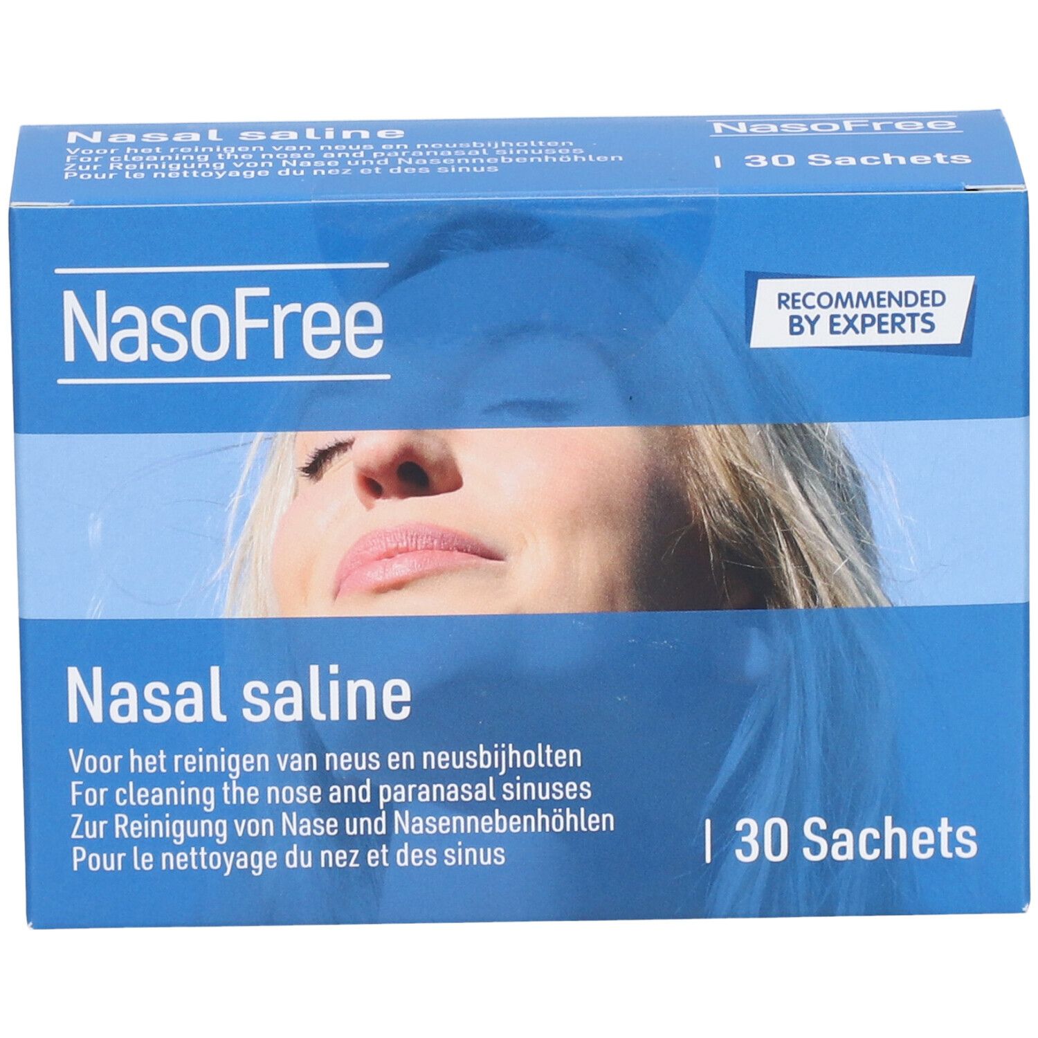 Blauwe doos met "NasoFree" en "Nasal saline". Bevat 30 sachets. Aanbevolen door experts. Vrouwengezicht.