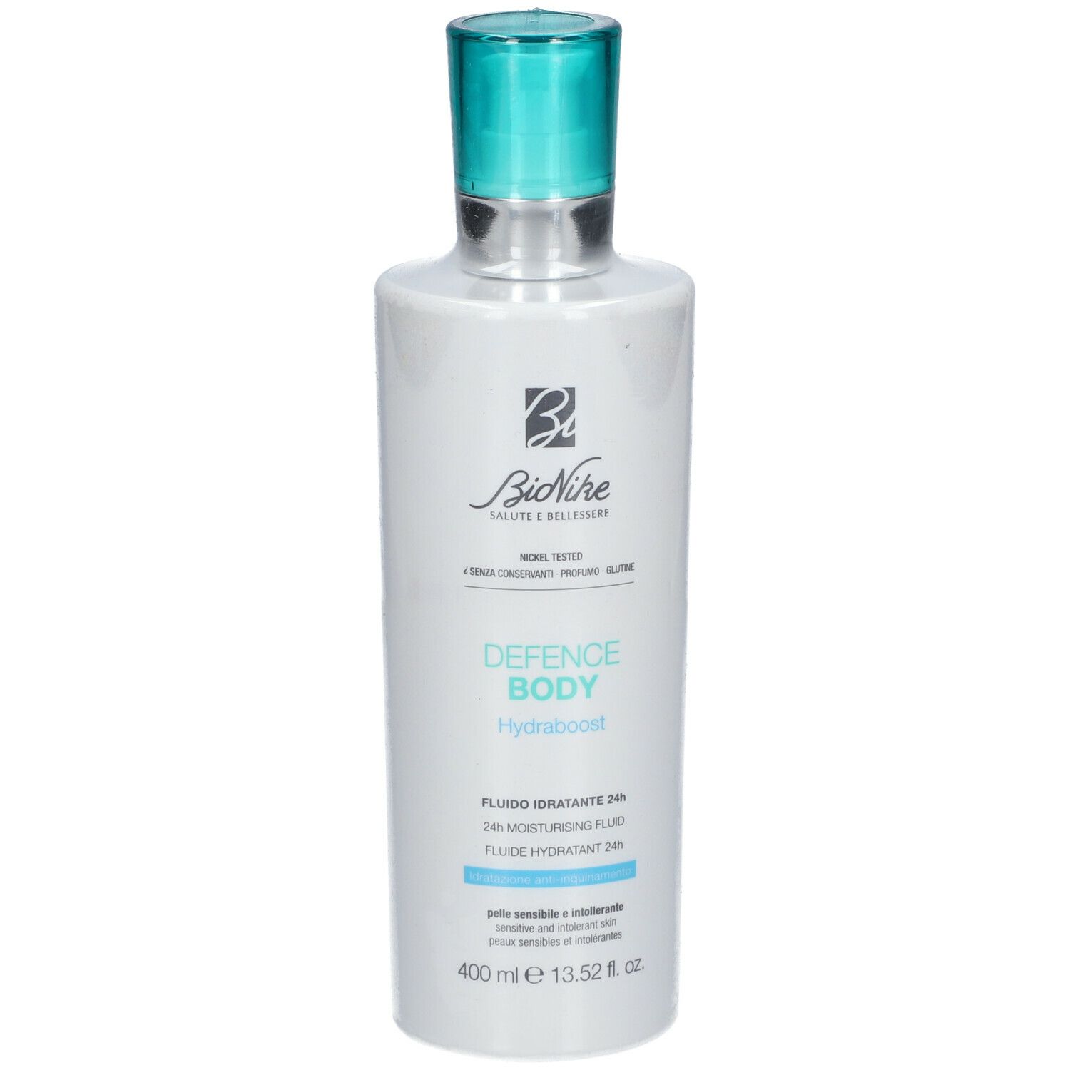 Witte fles met blauwe dop. Opschrift: BioNike, DEFENCE BODY, Fluido Idratante 24H. 400 ml.