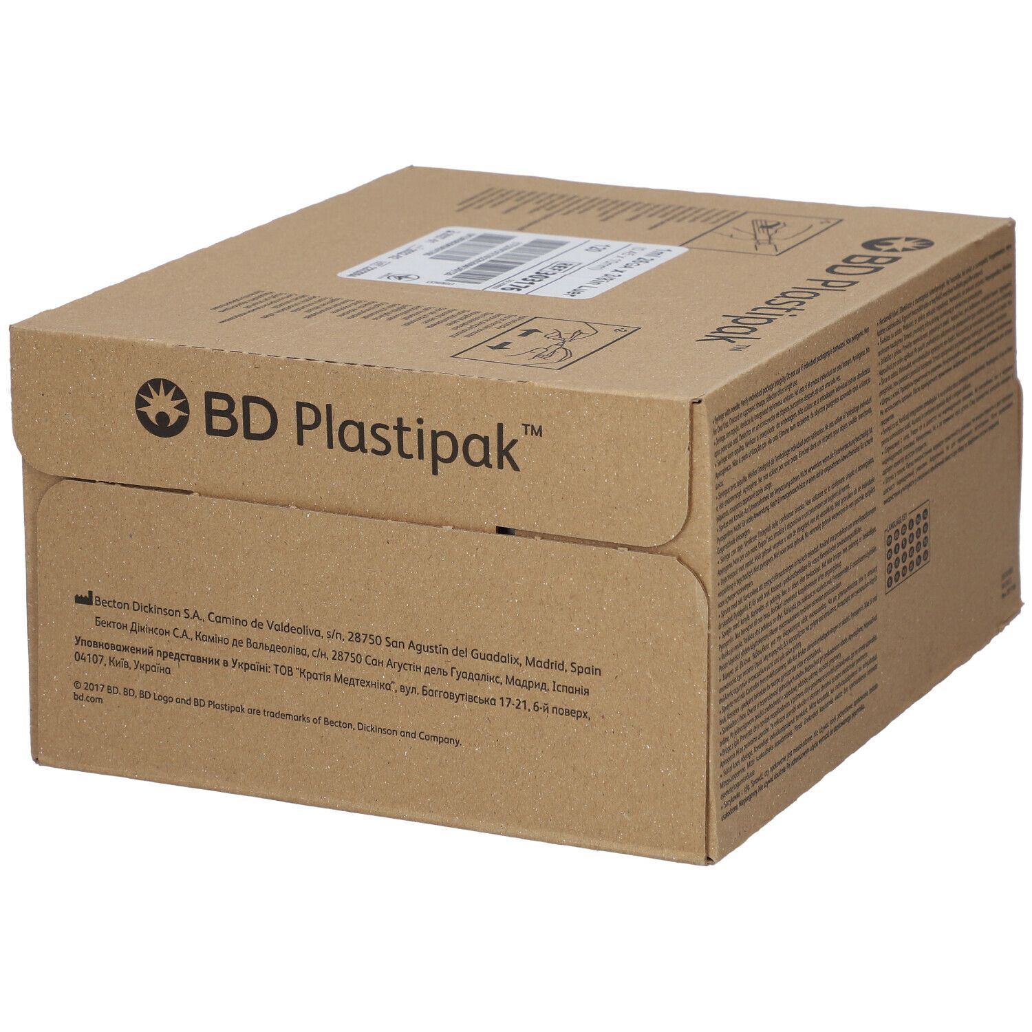 Boîte en carton BD Plastipak. Inscriptions et texte sur le dessus et les côtés.