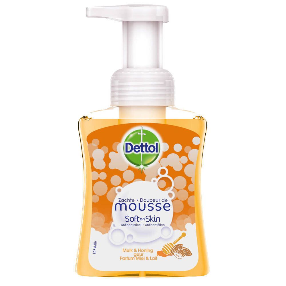 Savon mousse avec pompe. Logo Dettol et texte 'mousse Soft Skin'. Lait & Miel.