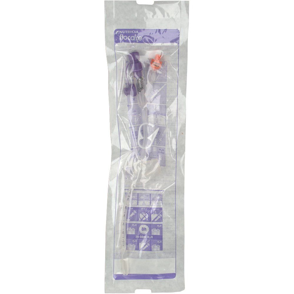 Verpackte Flocare® G-Sonde Ch16. Transparente Verpackung, Produkt sichtbar. Enthält Sonde, Konnektoren. Aufdrucke mit Piktogrammen.