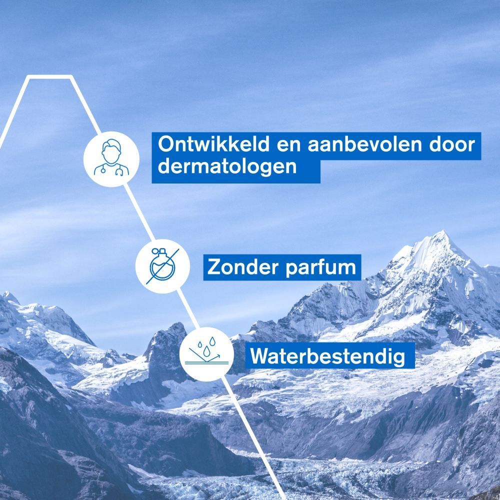 Uriage BARIÉDERM Crème Mains. Witte tube met blauwe dop. Tekst in het Nederlands. 50ml.