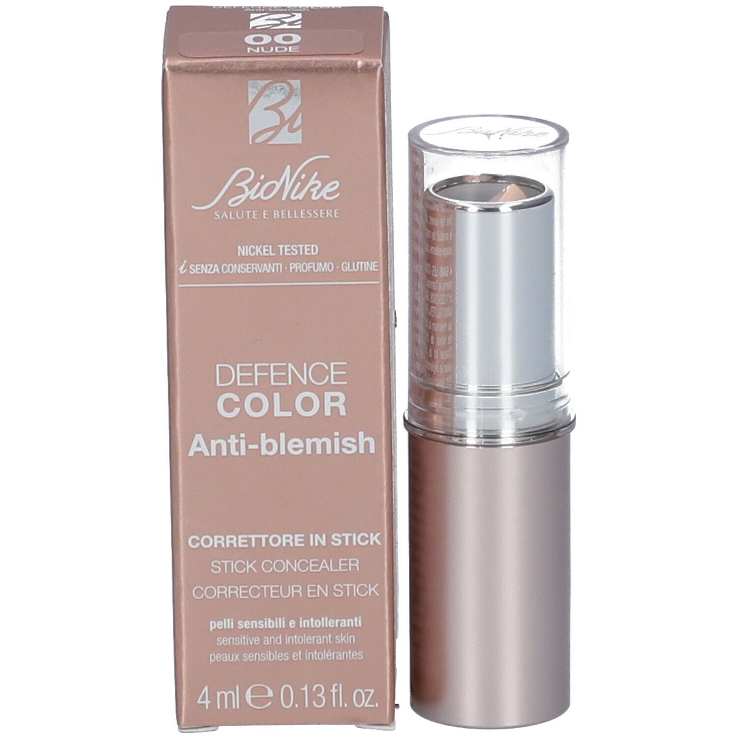 Produkt und Verpackung. Stift mit Verpackung. Aufschrift: DEFENCE COLOR Anti-blemish.