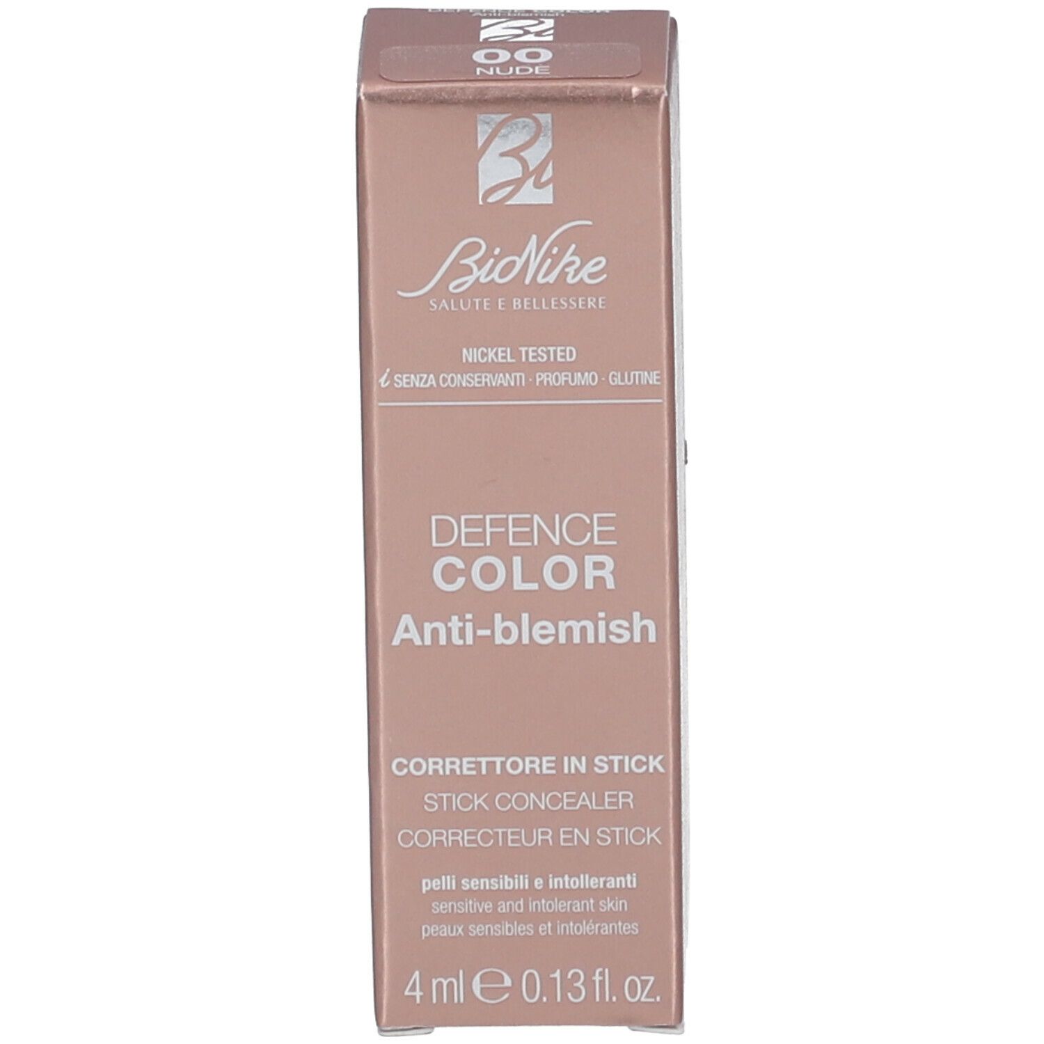 Kartonverpackung. Aufschrift: DEFENCE COLOR Anti-blemish. Produktname, Marke und Inhaltsangabe.