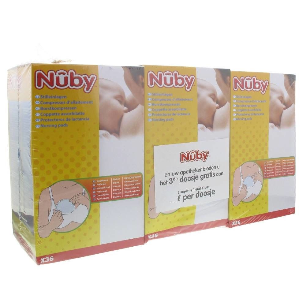 Emballage de coussinets d'allaitement Nuby. Plusieurs boîtes emballées dans du plastique. Inscriptions en plusieurs langues, dont le français.