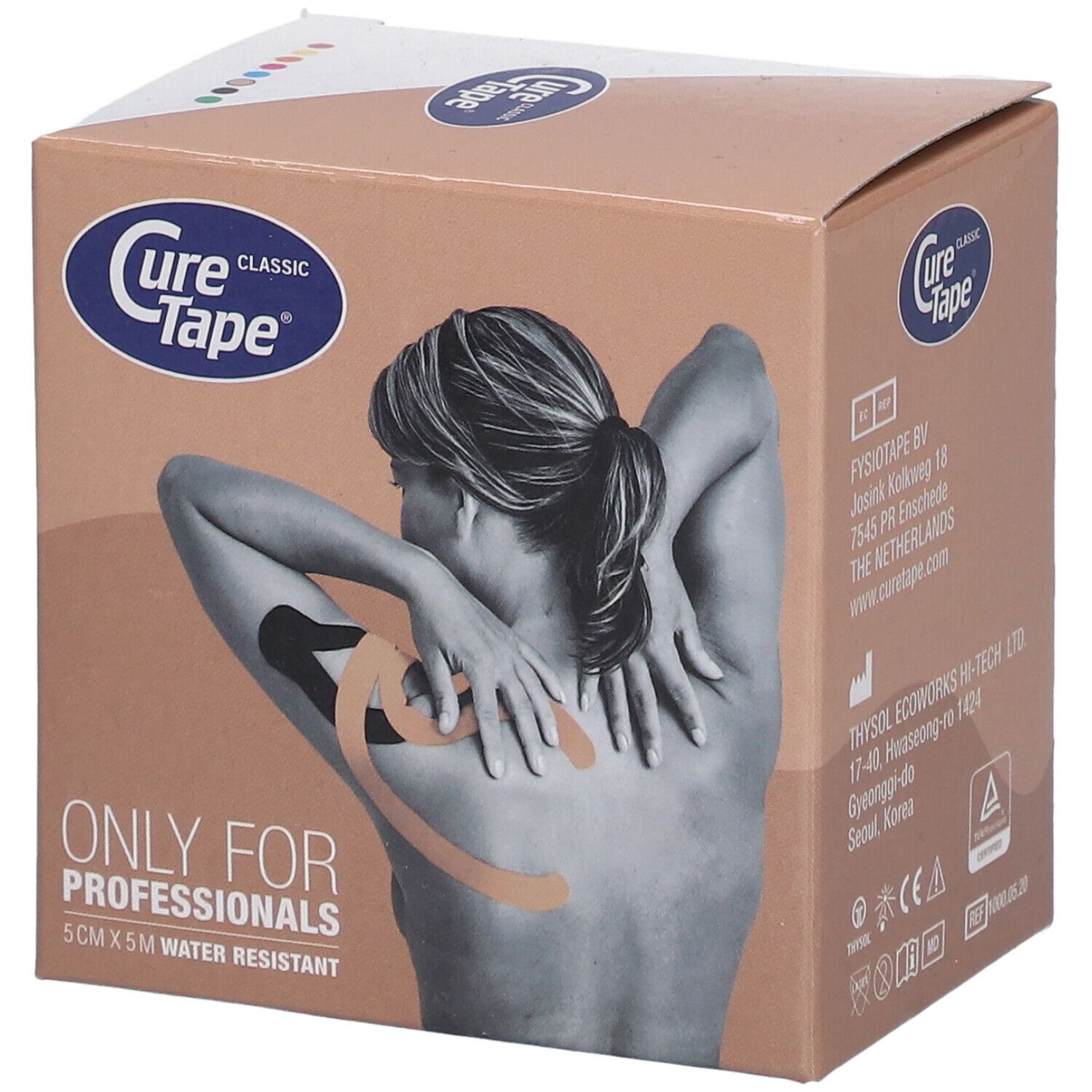 Cure Tape® verpakking. Opschrift: Cure Tape Classic, ONLY FOR PROFESSIONALS, 5 cm x 5 m, waterbestendig. Illustratie van vrouw met tape-applicatie.